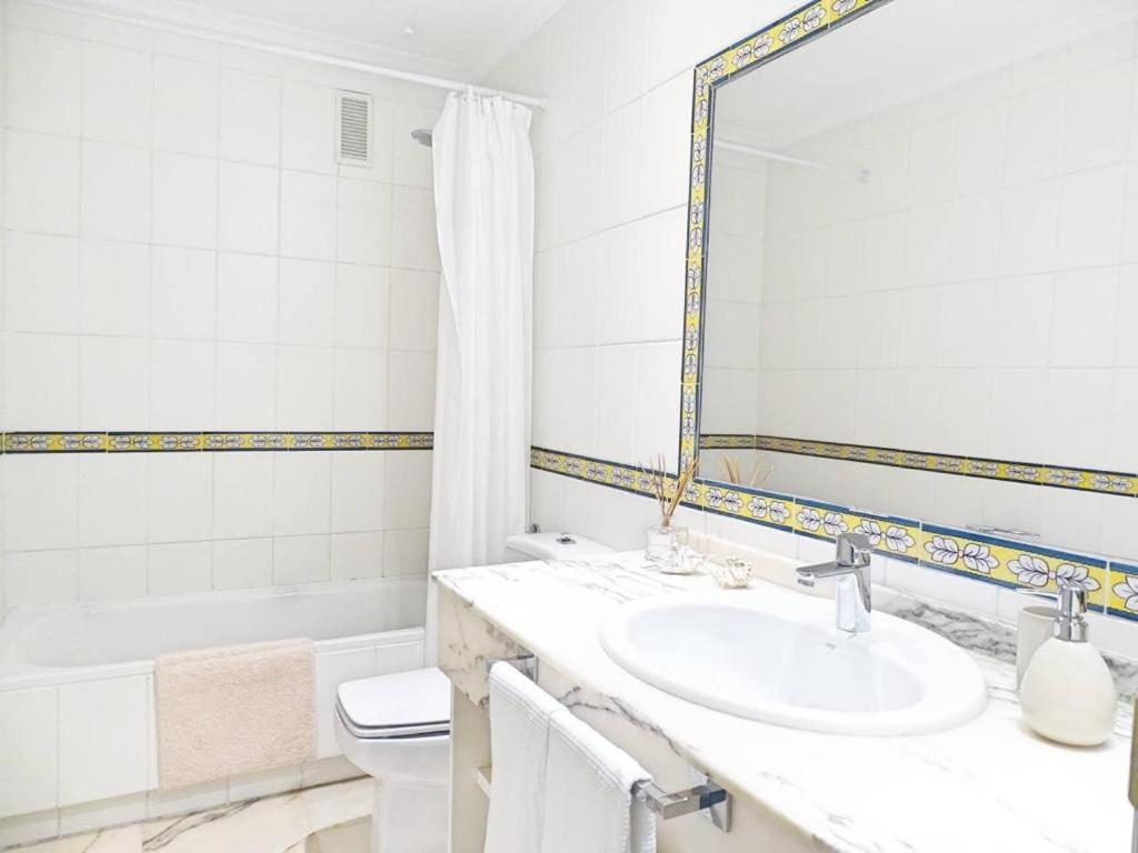 Beyourself By Sevillaluxurysuites Sevilha Exterior foto